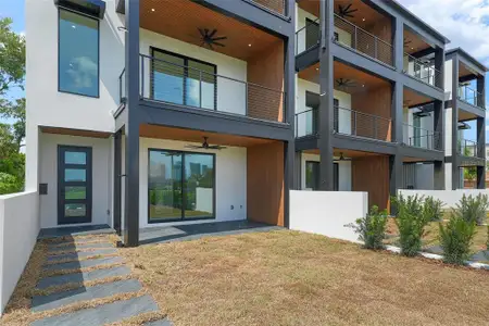 New construction Townhouse house 501 W Ross Ave, Unit 1, Tampa, FL 33602 - image