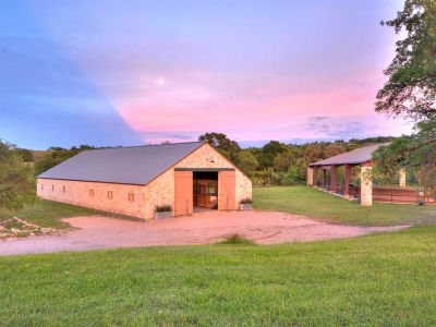 New construction Single-Family house 1934 N Walnut Springs Rd, Johnson City, TX 78636 - image