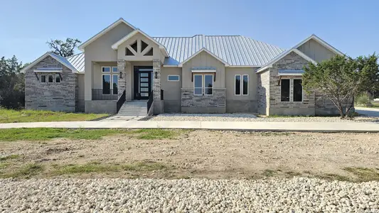 New construction Single-Family house 612 Cross Oak, New Braunfels, TX 78132 - image