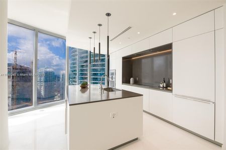 New construction Condo house 300 Biscayne Blvd Way, Unit 3707, Miami, FL 33131 null- photo 10 10