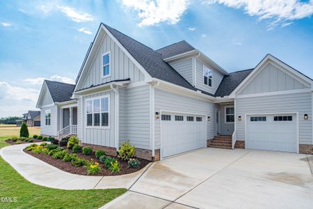 New construction Single-Family house 3220 Oakridge River Rd, Fuquay Varina, NC 27526 - image