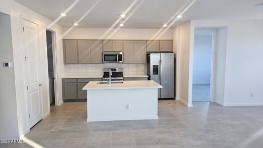 Frontera Lot 136 Kitchen 2