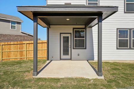 New construction Single-Family house 6402 Comanche Sky, San Antonio, TX 78233 null- photo 42 42