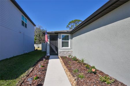 Perfectly Landscaped Front Entry Walk into the Home