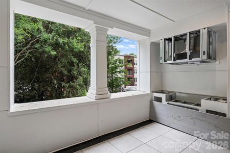 New construction Condo house 409 Queens Rd, Unit 304, Charlotte, NC 28207 - image