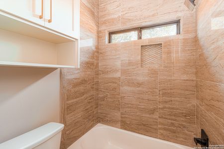 New construction Single-Family house 129 Hondo Rdg, La Vernia, TX 78121 - image 9