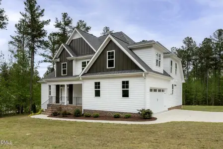 New construction Single-Family house 190 Whistlers Cv, Louisburg, NC 27549 - image