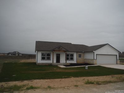 New construction Single-Family house 202 Colonial Lane, La Vernia, TX 78121 - photo 6 6