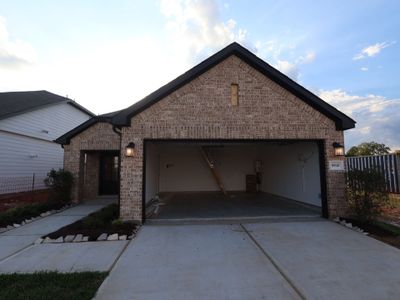 New construction Single-Family house 5930 Texas Sun Dr, Fulshear, TX 77441 plan Azalea - Smart Series - image