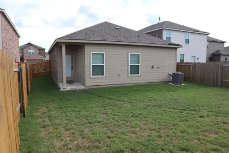 New construction Single-Family house 1110 Ginsburg Ln, Princeton, TX 75407 - image
