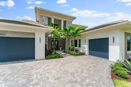 New construction Single-Family house 9332 Coral Isles Cir, Palm Beach Gardens, FL 33412 - image