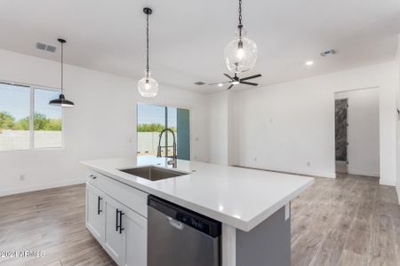 New construction Single-Family house 10536 E Baltimore St, Apache Junction, AZ 85120 null- photo 5 5