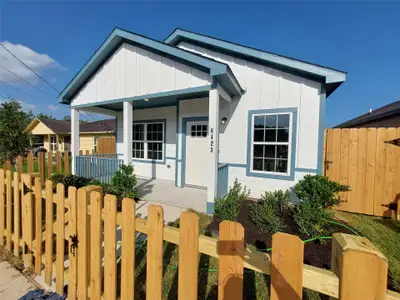 New construction Single-Family house 6423 Paris St, Houston, TX 77021 - image