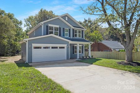 New construction Single-Family house 3840 Lake Road, Charlotte, NC 28269 - photo 1 1