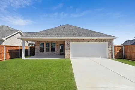 New construction Single-Family house 2242 Terlingua Dr, Waxahachie, TX 75165 plan Starling - image