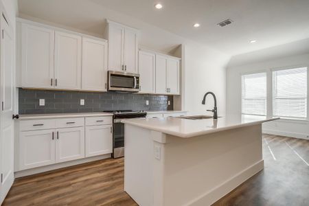 New construction Single-Family house Springtown, TX 76082 plan The Sabinal - image 15