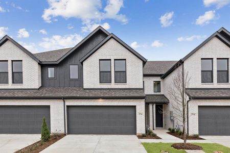 New construction Townhouse house 3734 Pierce Ln, Grand Prairie, TX 75052 - image