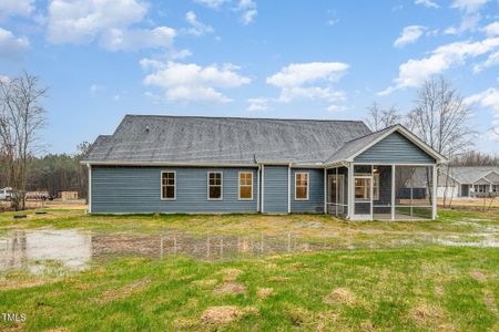 New construction Single-Family house 613 Tuscany Cir, Princeton, NC 27569 null- photo 3 3