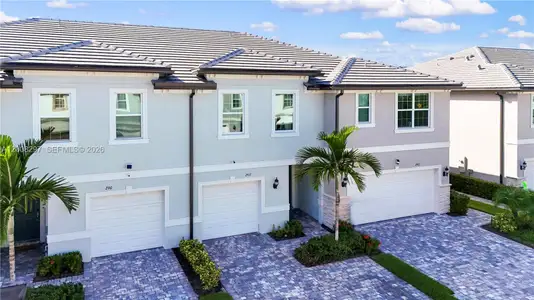 New construction Townhouse house 2913 Olivia Ave, Lauderdale Lakes, FL 33311 - image