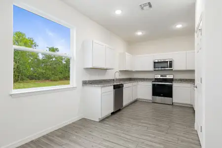 New construction Single-Family house 8510 Wiltshire Dr, Port Charlotte, FL 33981 plan Crescent - image 7