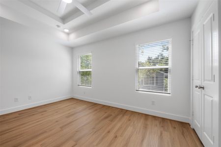 New construction Single-Family house 1222 E 33Rd St, Houston, TX 77022 - image 17