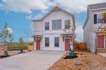 New construction Multi-Family house 7137 Magnolia Crk, San Antonio, TX 78252 plan Lyon - image 1