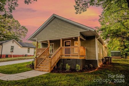 New construction Single-Family house 529 Locust Street, Kannapolis, NC 28081 - photo 0