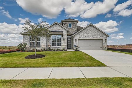 New construction Single-Family house 1818 Flowerfield Lane, Mansfield, TX 76063 Plan 1685- photo 0