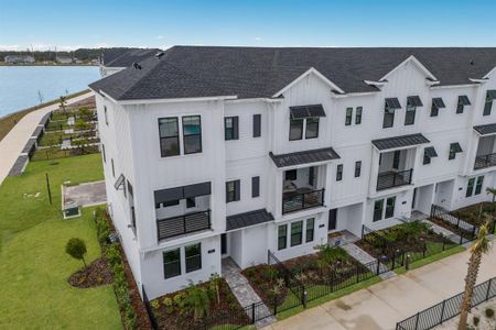 New construction Townhouse house 7420 Newham Ln, Sarasota, FL 34240 - photo 0