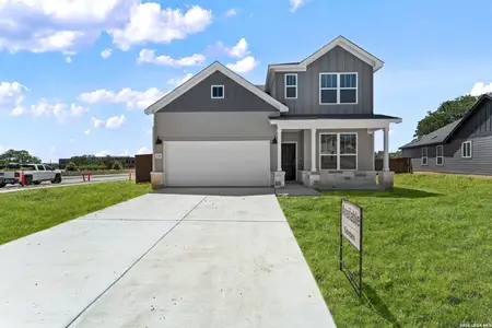New construction Single-Family house 228 Jersey Ln, Boerne, TX 78006 plan Dinero - image