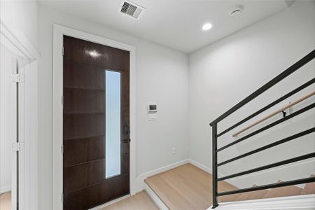 New construction Single-Family house 527 Hillwood Heights Dr, Houston, TX 77091 plan 9386 - image 15