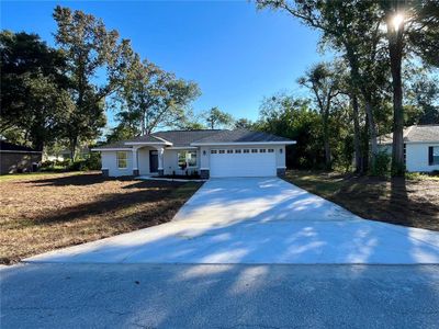 New construction Single-Family house 13869 Se 41St Ct, Summerfield, FL 34491 - image