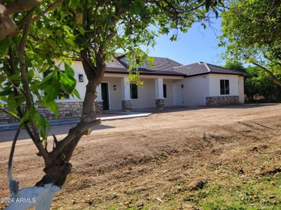 New construction Single-Family house 18011 E San Tan Blvd, Queen Creek, AZ 85142 null- photo 2 2