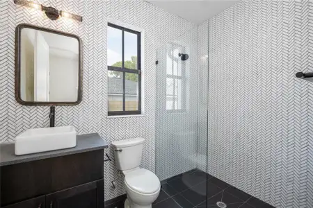 New construction Single-Family house 818 W Kentucky Ave, Tampa, FL 33603 - image 6