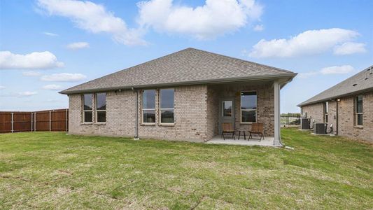New construction Single-Family house 7617 Tuscarora Dr, Denton, TX 76249 - image
