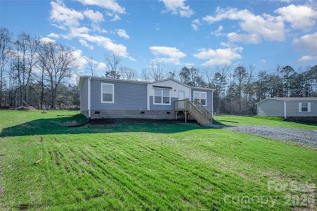New construction Single-Family house 3024 Drake Cir, Shelby, NC 28152 - image
