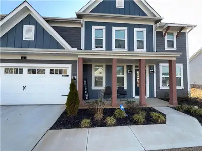 New construction Single-Family house 611 Sugar Prairie Bnd, Lawrenceville, GA 30045 - image