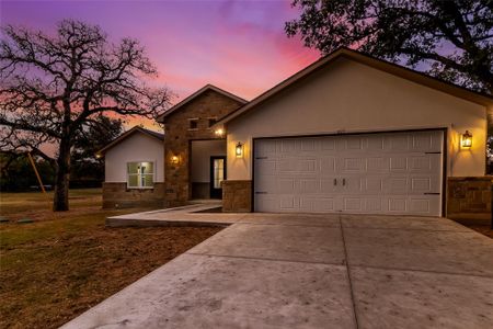 New construction Single-Family house 427 E Castleshoals Dr, Granite Shoals, TX 78654 - photo 0