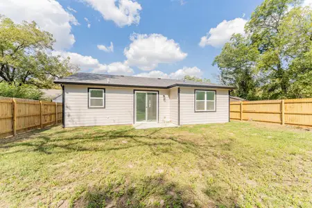 New construction Single-Family house 206 Ross St W, Sulphur Springs, TX 75482 - image