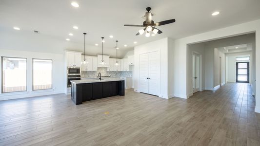 New construction Single-Family house 134 Palo Pinto Bnd, Bastrop, TX 78602 2737W- photo 51 51