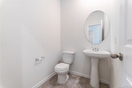 New construction Single-Family house 117 Lina Wy, Seguin, TX 78155 plan Blanco - image 4