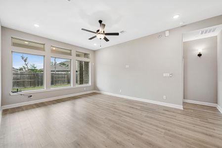 New construction Single-Family house 7731 Coopers Rock Ln, Porter, TX 77365 plan The Dansbury - image 9