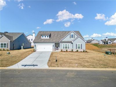 New construction Single-Family house 125 Harmony Farms Orch, Eatonton, GA 31024 plan (GA)Ellen A.1 2 Front Entry - image