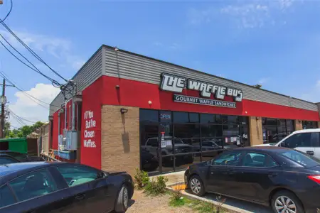 New construction Single-Family house 412 Neyland St, Unit F, Houston, TX 77022 - image