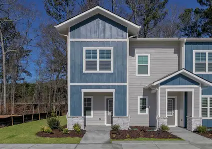 New construction Townhouse house 101 Palmeiro Dr, LaGrange, GA 30241 plan Bradford - image