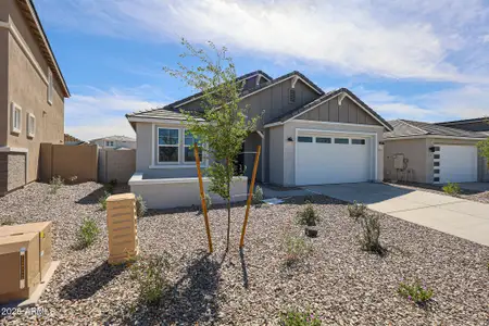 New construction Single-Family house 30183 W Aster Dr, Maricopa, AZ 85396 plan Champlain - image