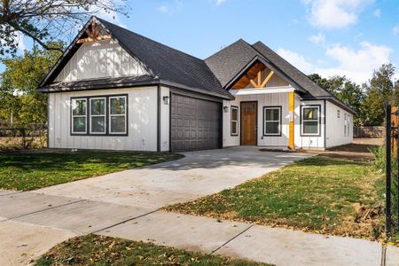 New construction Single-Family house 3766 Waldorf St, Fort Worth, TX 76119 null- photo 0 0