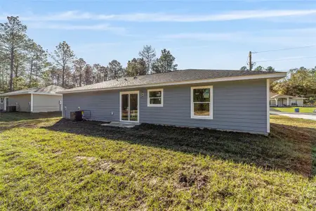 New construction Single-Family house 1822 Sw Hilliard Ave, Dunnellon, FL 34431 - image