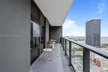New construction Condo house 159 Ne 6Th St, Unit 2905, Miami, FL 33132 - image
