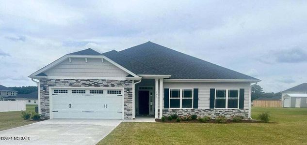 New construction Single-Family house 404 Sandcastle St, Grimesland, NC 27837 plan 2316 - image